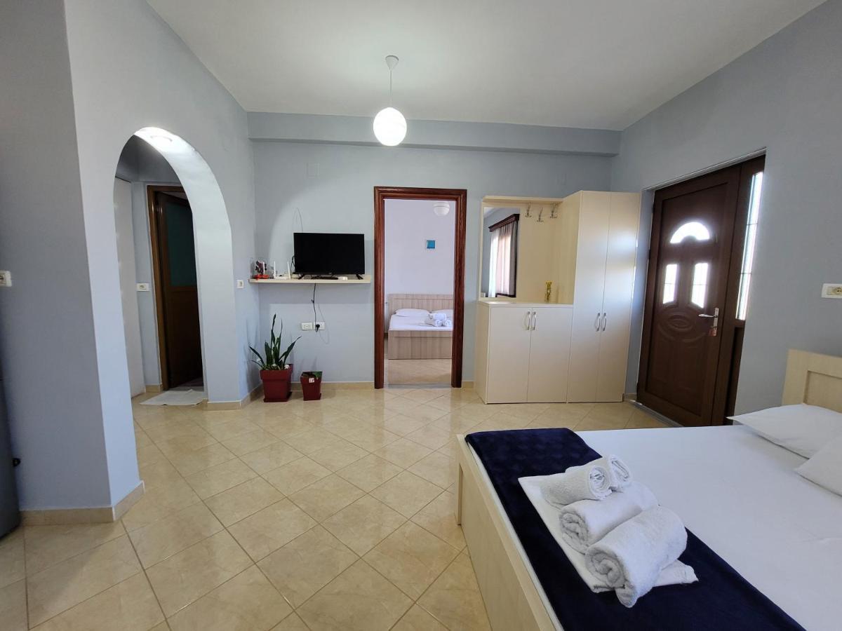 Guesthouse Redilka คซามิล ภายนอก รูปภาพ