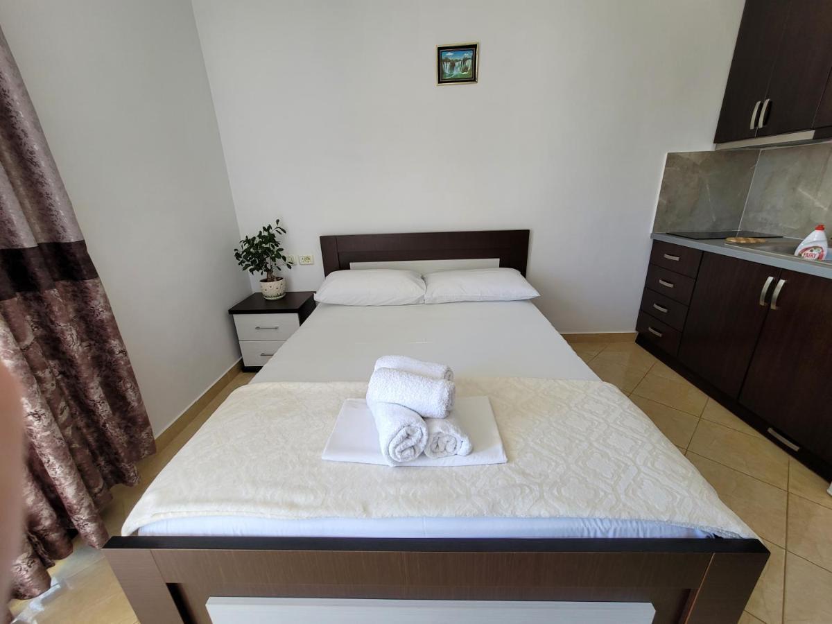 Guesthouse Redilka คซามิล ภายนอก รูปภาพ