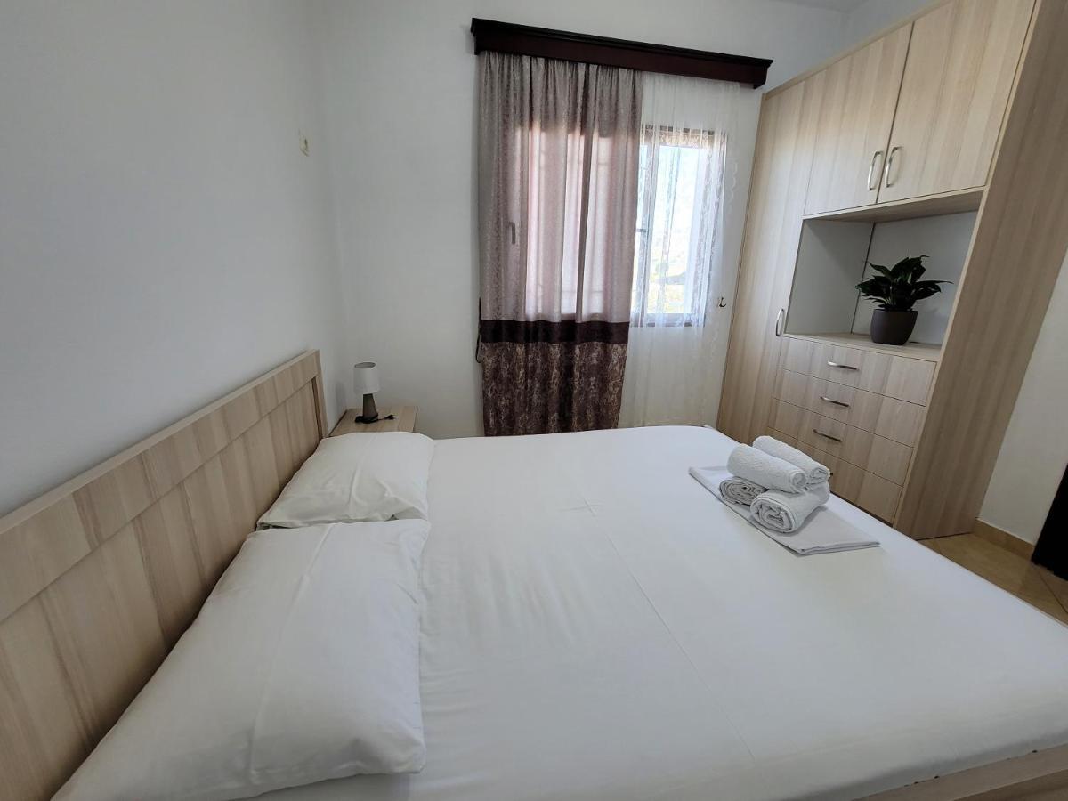 Guesthouse Redilka คซามิล ภายนอก รูปภาพ