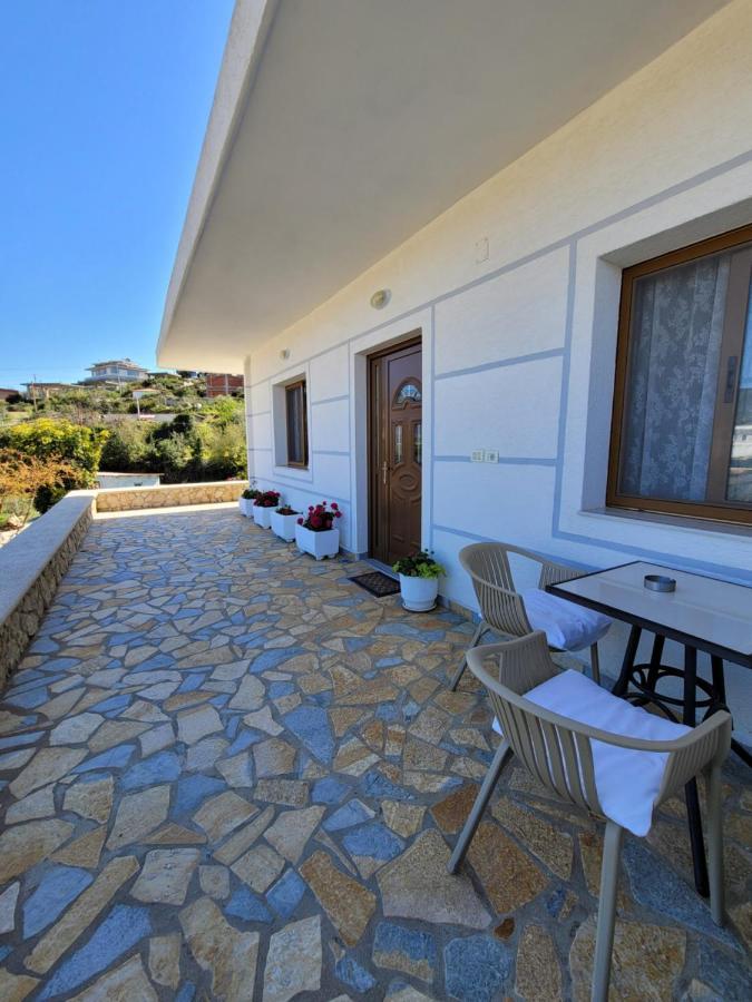 Guesthouse Redilka คซามิล ภายนอก รูปภาพ